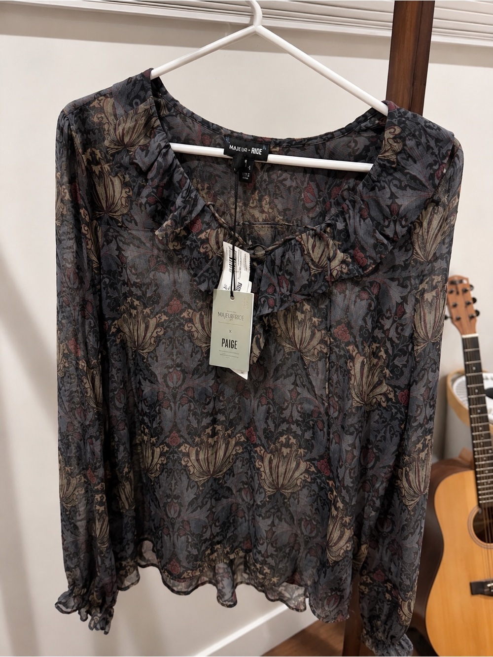 NWT PAIGE x Morris & Co. Silk Ruffle Blouse William Morris Print $299 - Picture 3 of 6